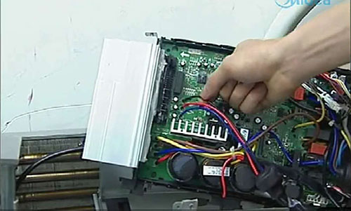 铁山港美的空调电话是多少